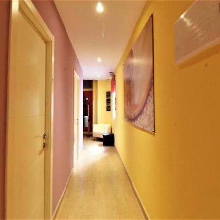 Hostal Arco Iris Madrid Kültér fotó